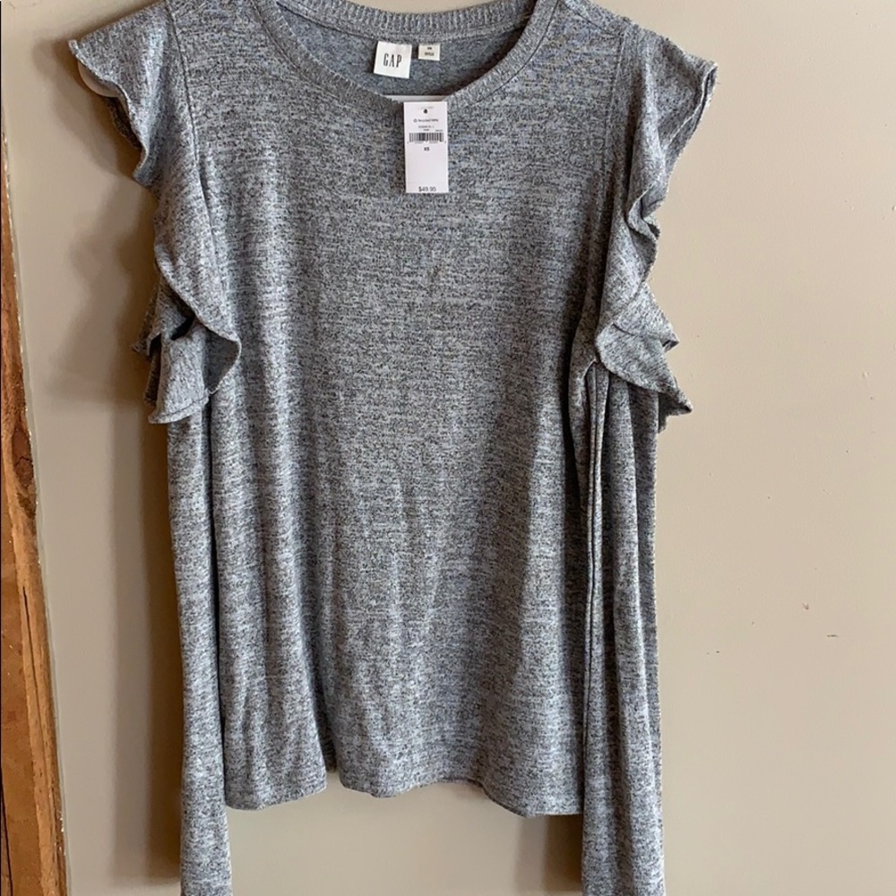 NWT Gap sweater